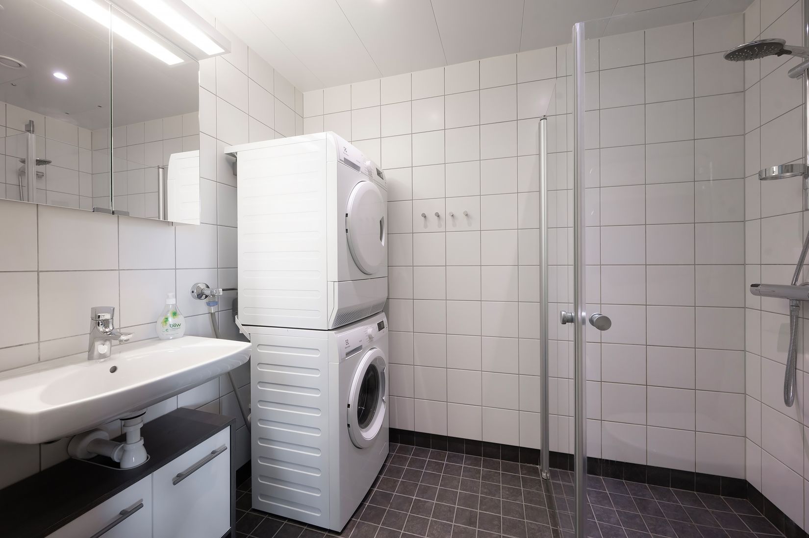 Bostadsrätt, Gamlegårdsvägen 12, Centrala Huddinge - Kvarnbergsplan, Huddinge