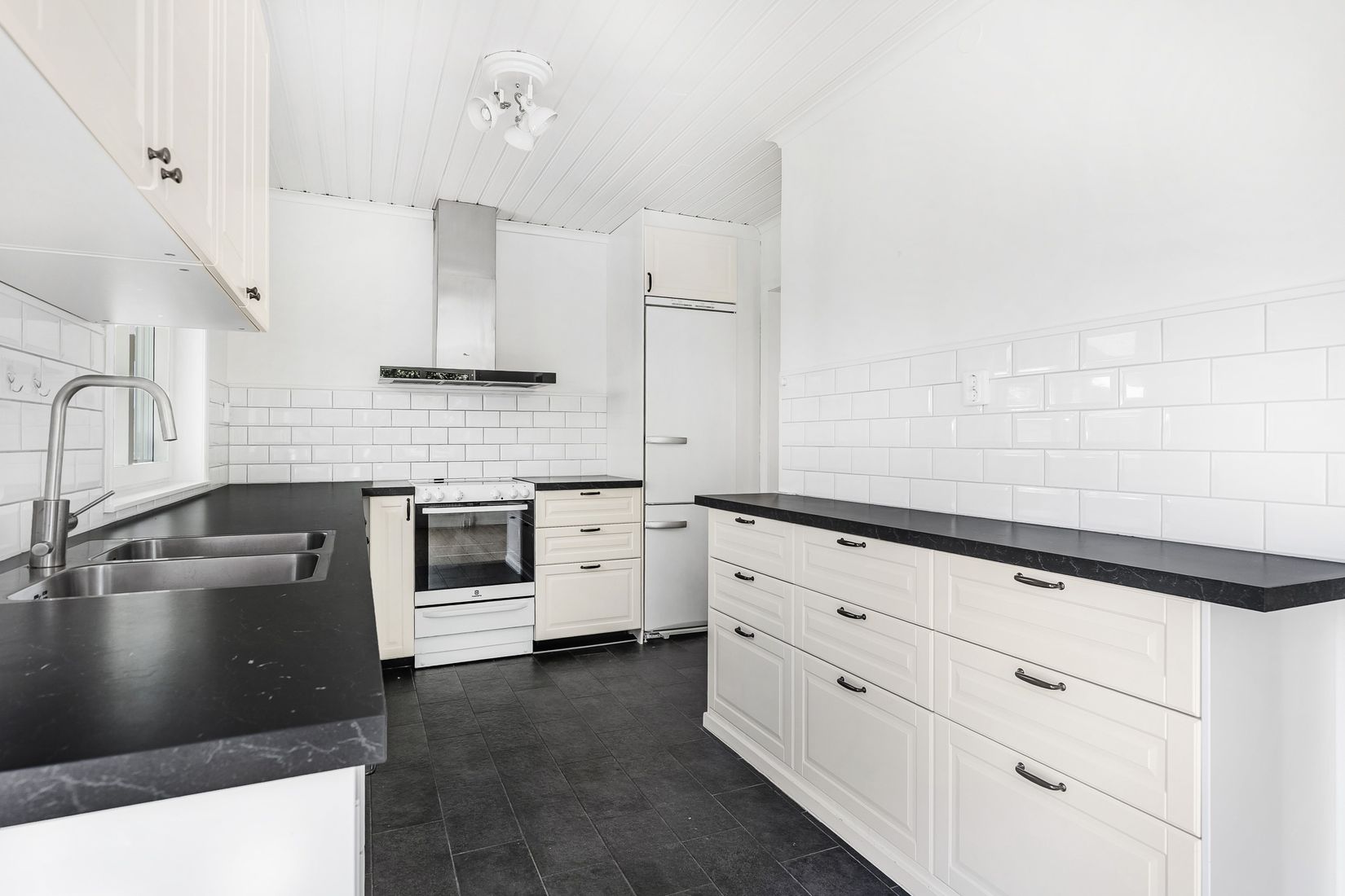 Villa, Granhällsvägen 5, Malmby, Strängnäs