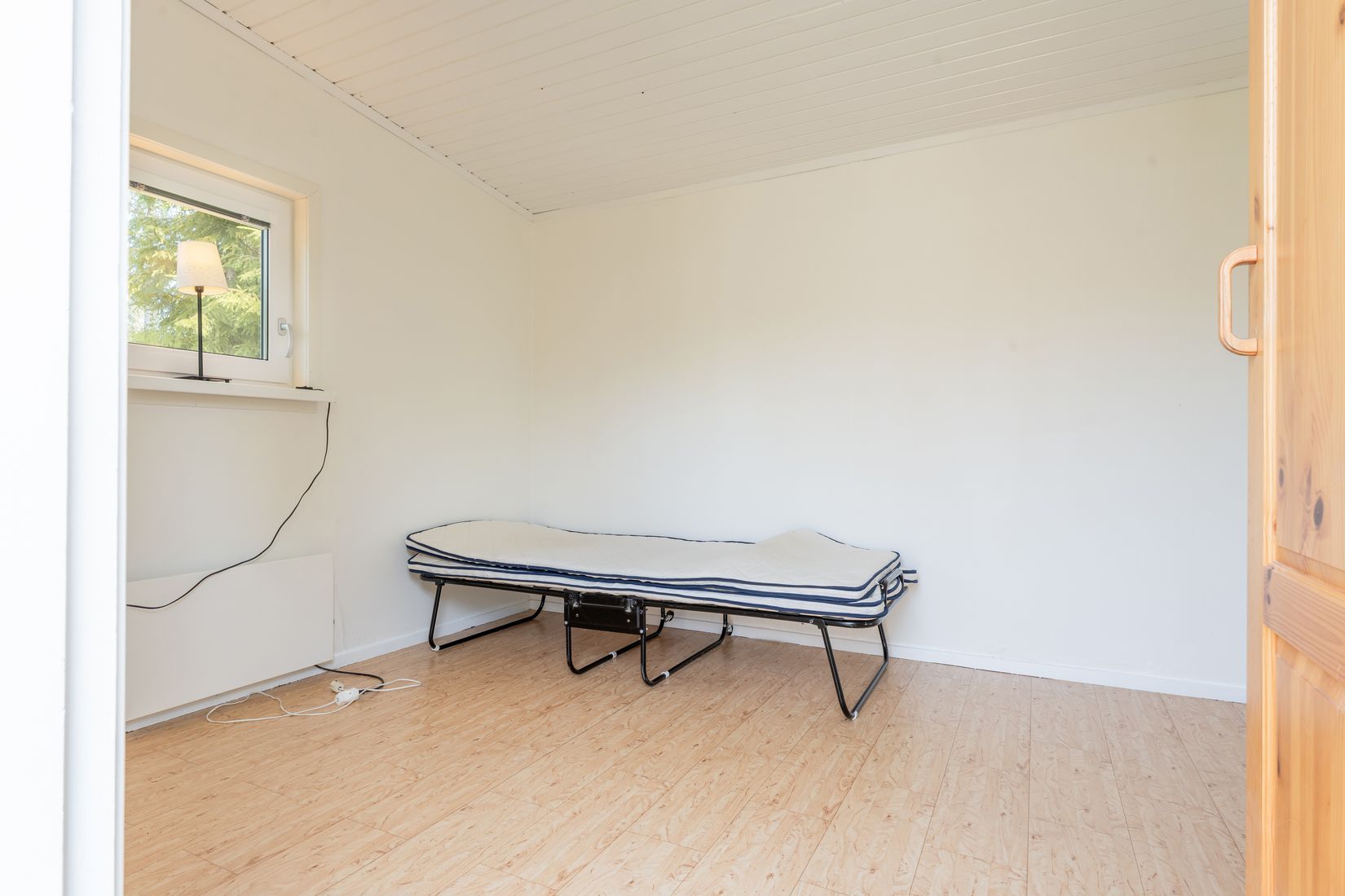 Fritidshus, Edsviksvägen 1, Hjälmsätters Fritidshusområde, Katrineholm