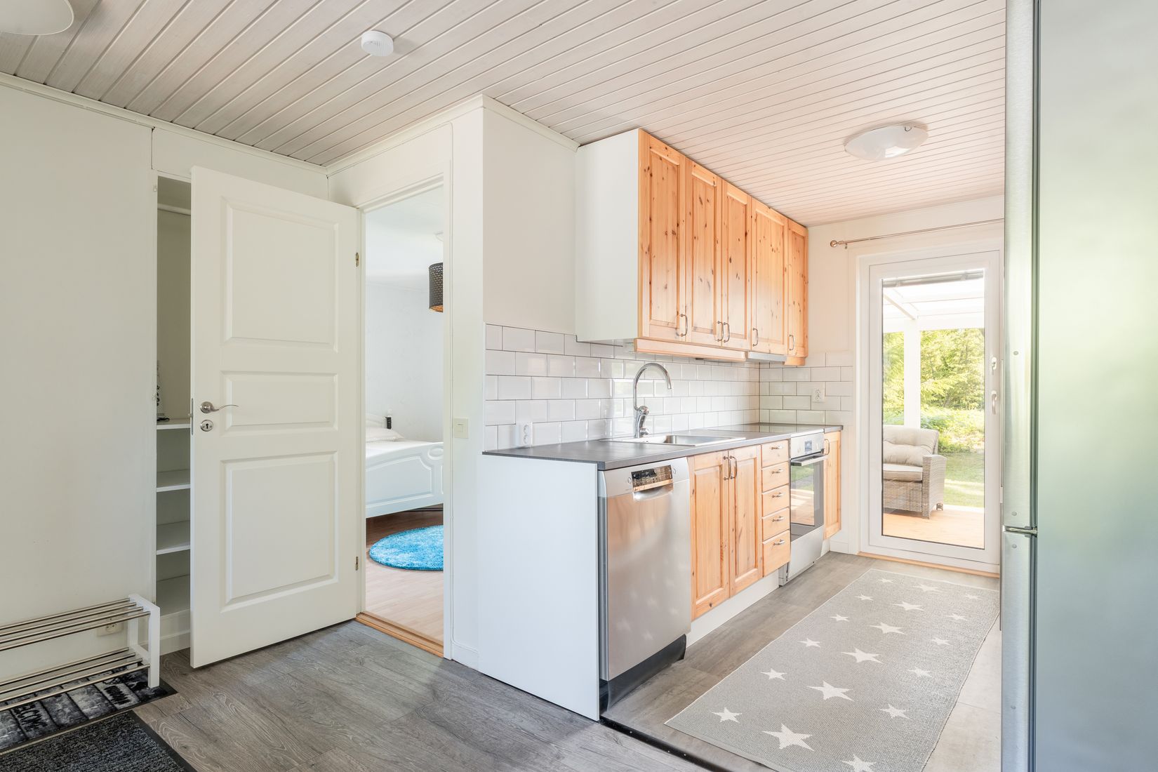Fritidshus, Edsviksvägen 1, Hjälmsätters Fritidshusområde, Katrineholm