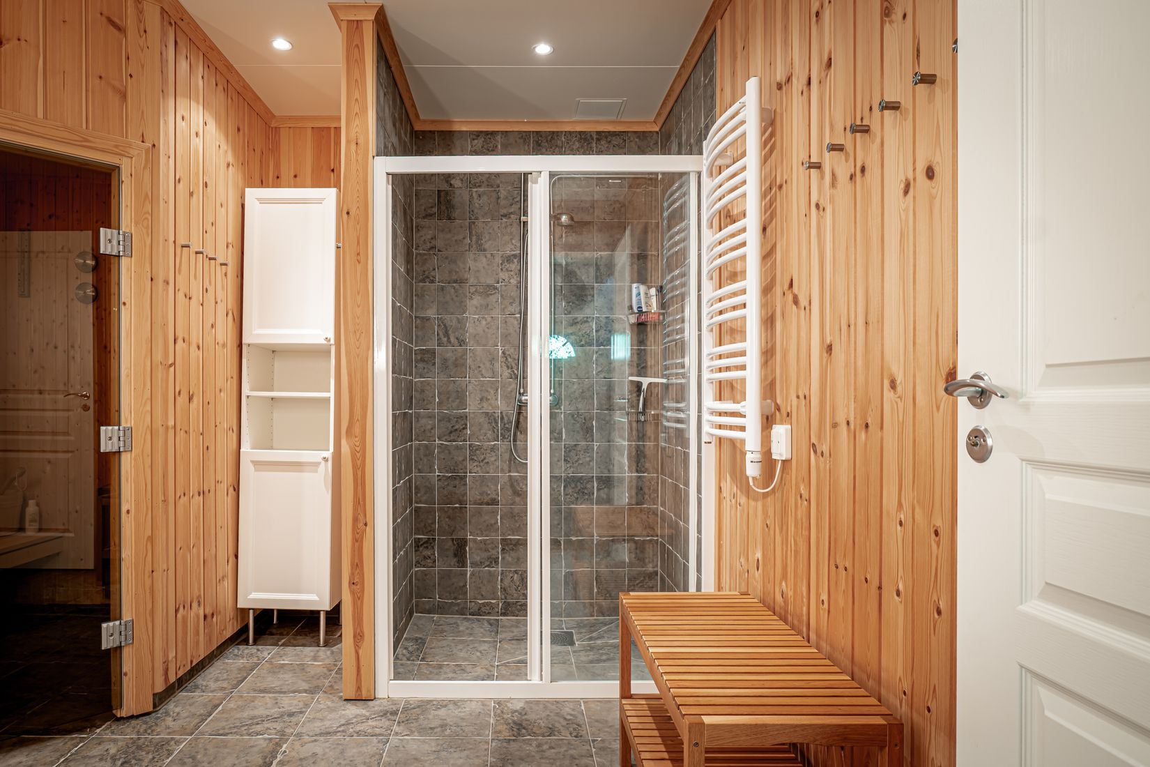 Villa, Vitared Ringvägen 19, Hökensås, Tidaholm