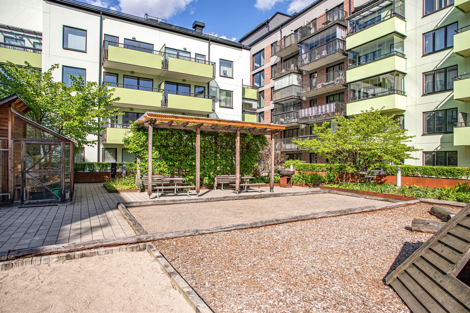 Bostadsrätt, Förrådsvägen 42, Centrala Huddinge, Huddinge