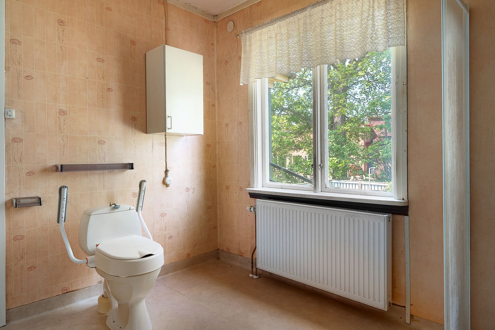 Villa, Linnévägen 4, Hälleforsnäs, Flen