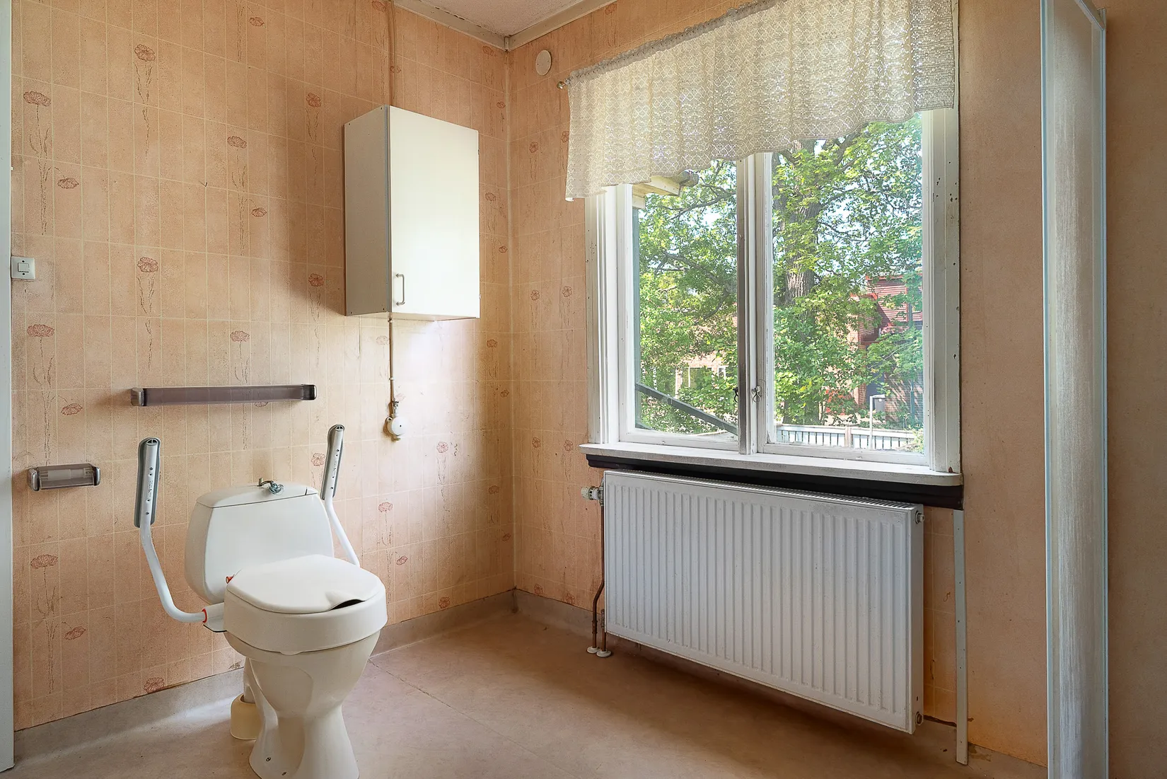 Villa, Linnévägen 4, Hälleforsnäs, Flen