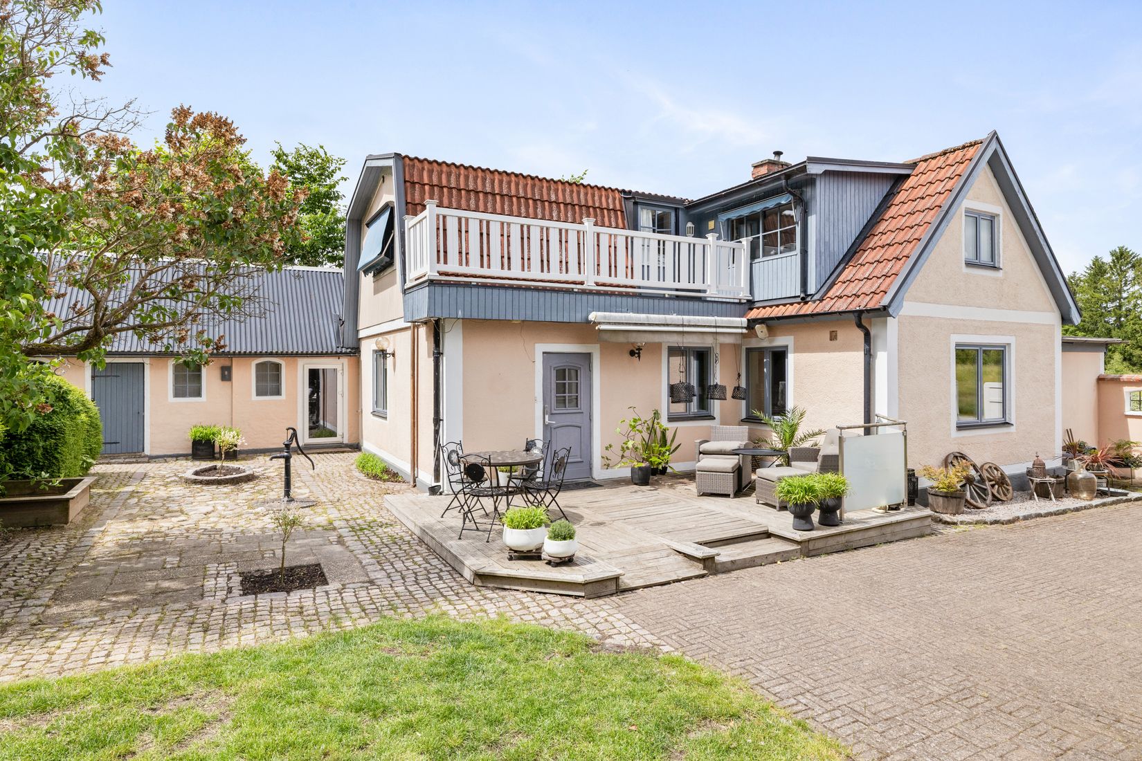 Villa, Östra Bangatan 7, Sjöbo