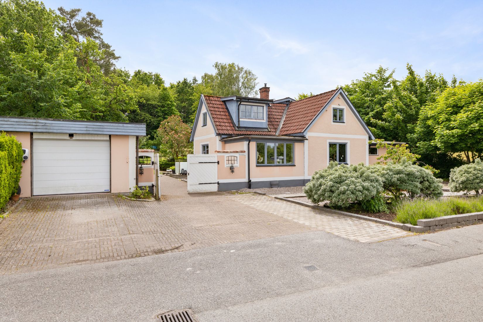 Villa, Östra Bangatan 7, Sjöbo