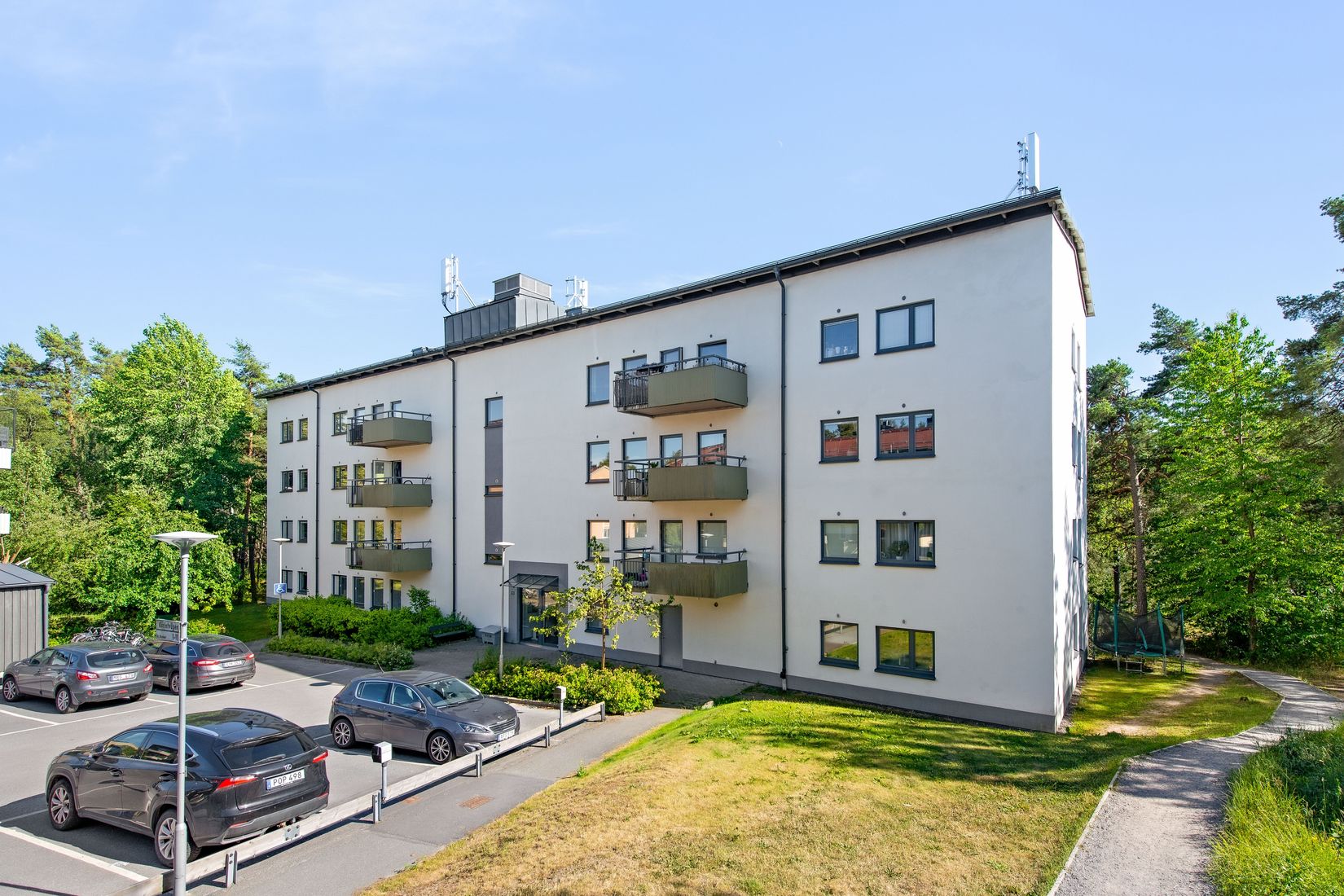 Bostadsrätt, Korintvägen 11, Uteplats, Hökarängen, Stockholm