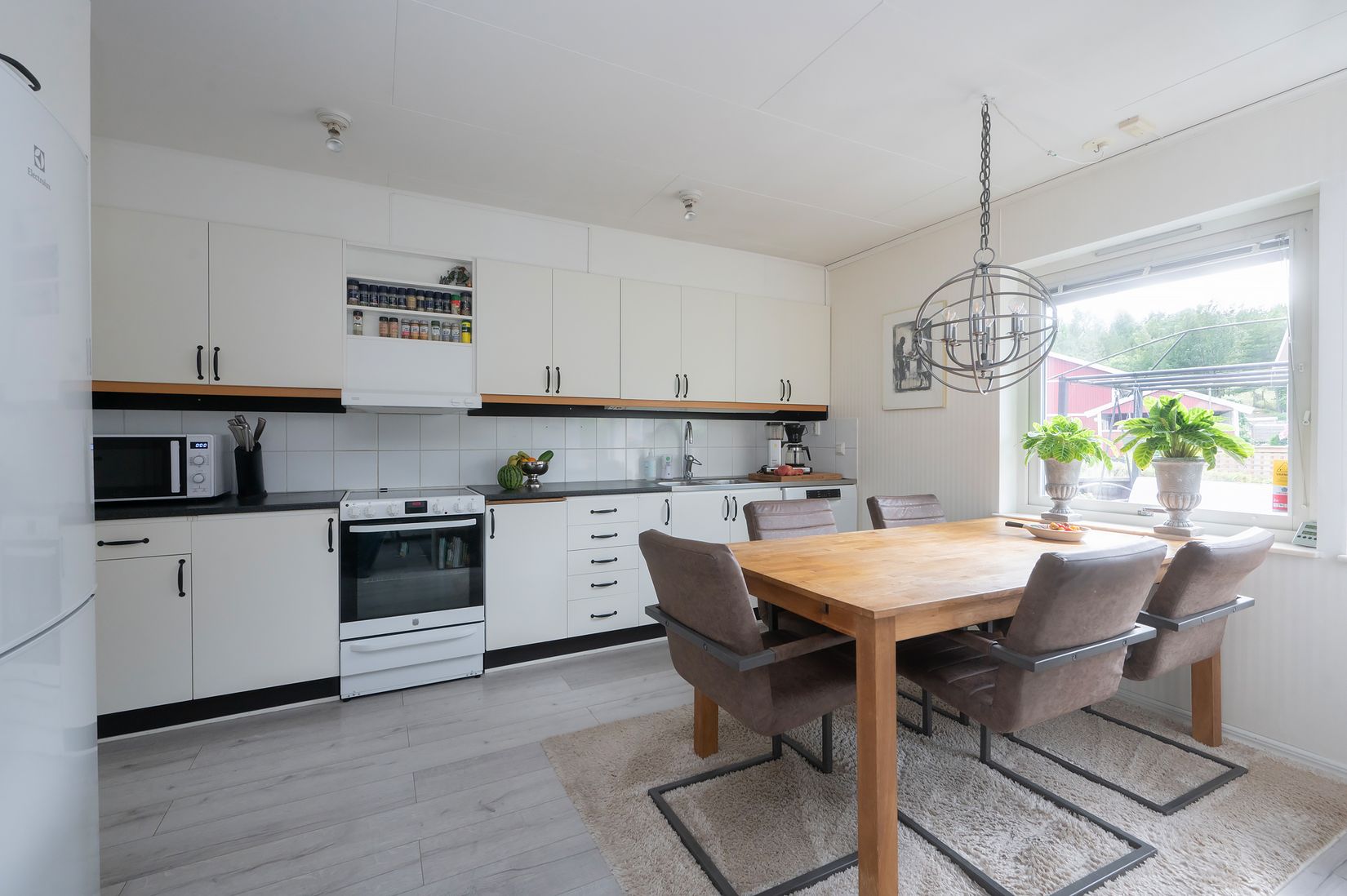 Radhus, Trågstigen 60, Huddinge - Kästa, Huddinge