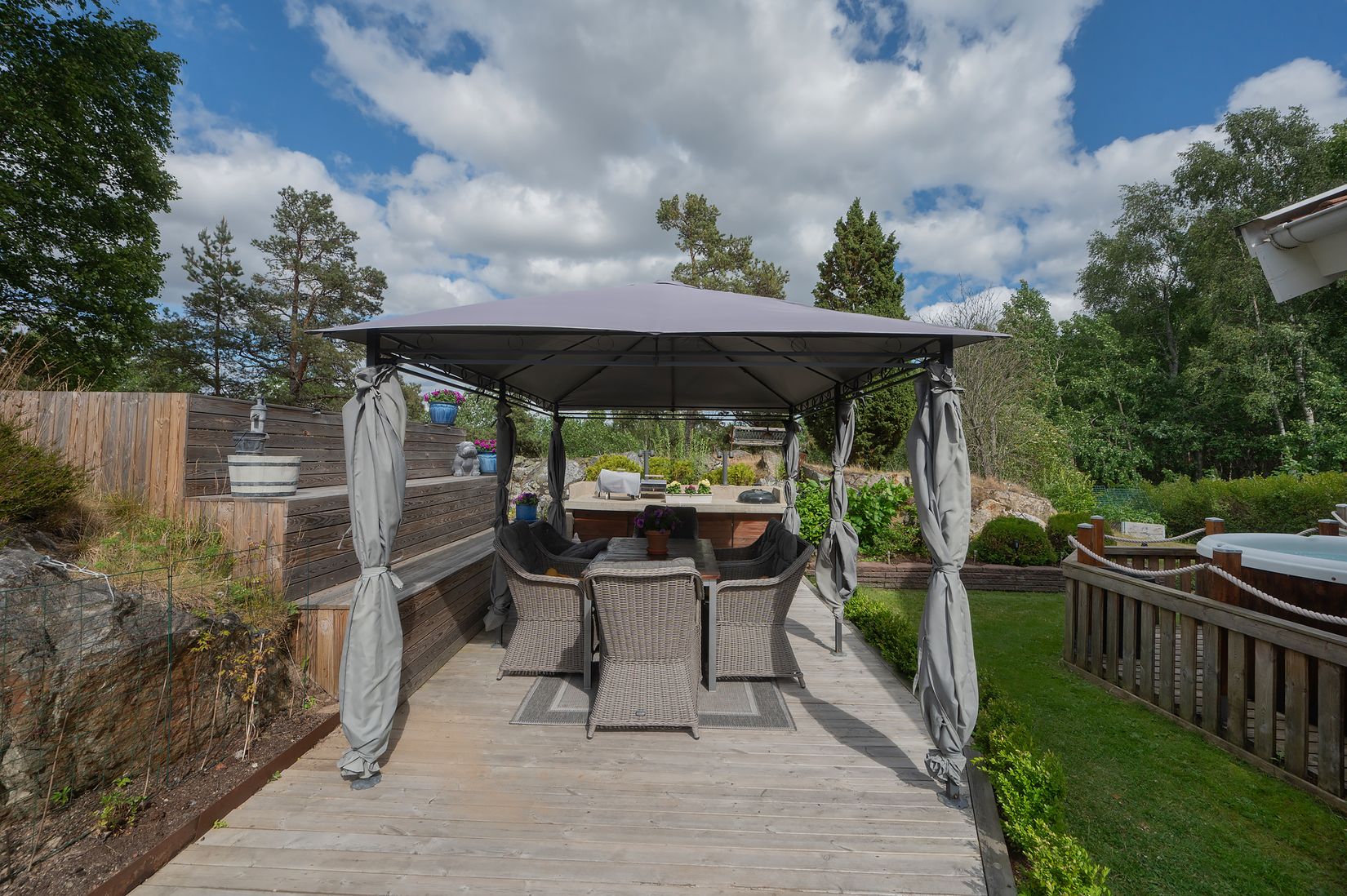 Radhus, Trågstigen 60, Huddinge - Kästa, Huddinge