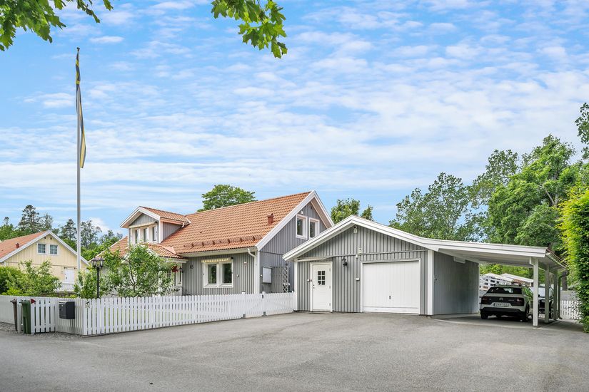 Villa, Skolvägen 65, Haninge