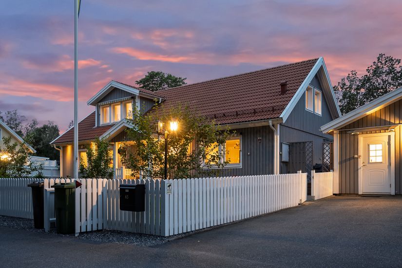Villa, Skolvägen 65, Haninge