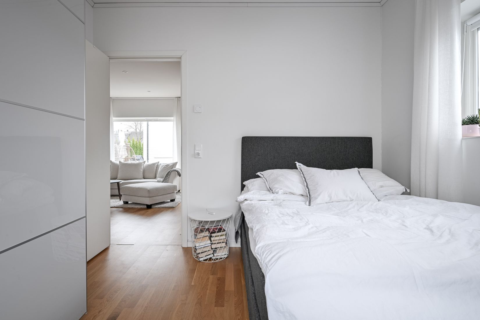 Bostadsrätt, Radhus, Djupdalsvägen 2B, Länna , Huddinge