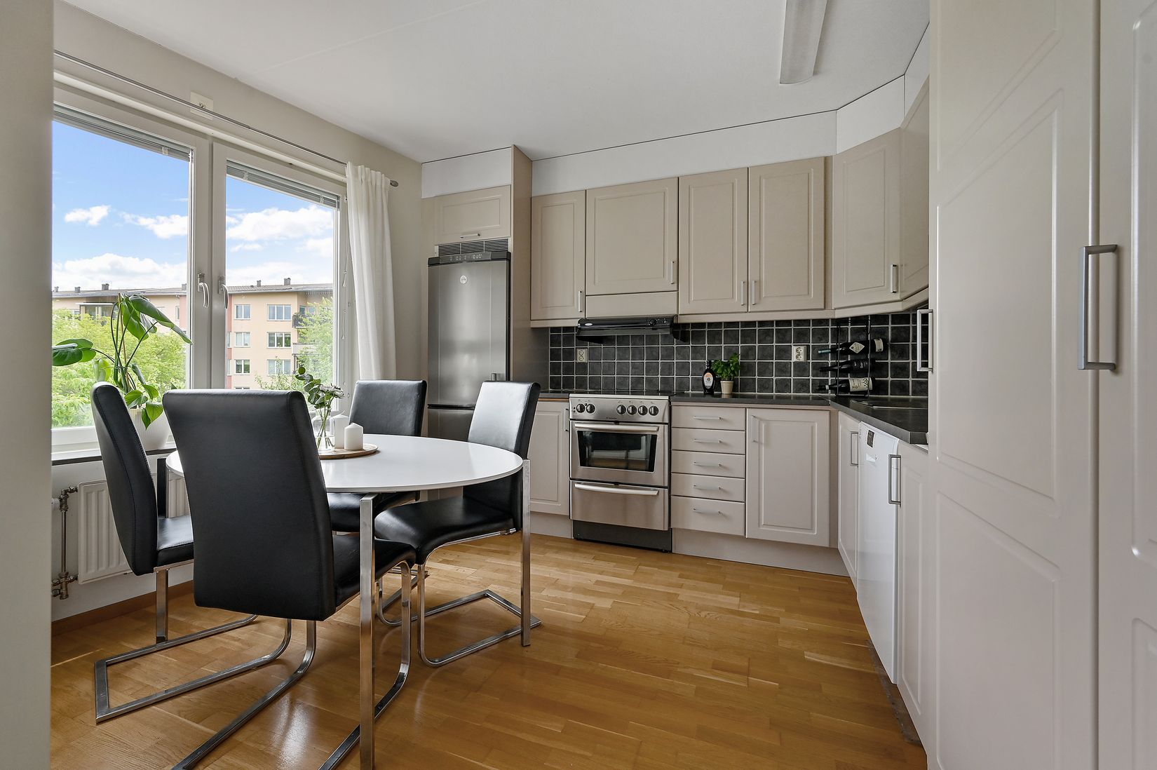 Bostadsrätt, Rakveregatan 4, Märsta Centralt, Sigtuna