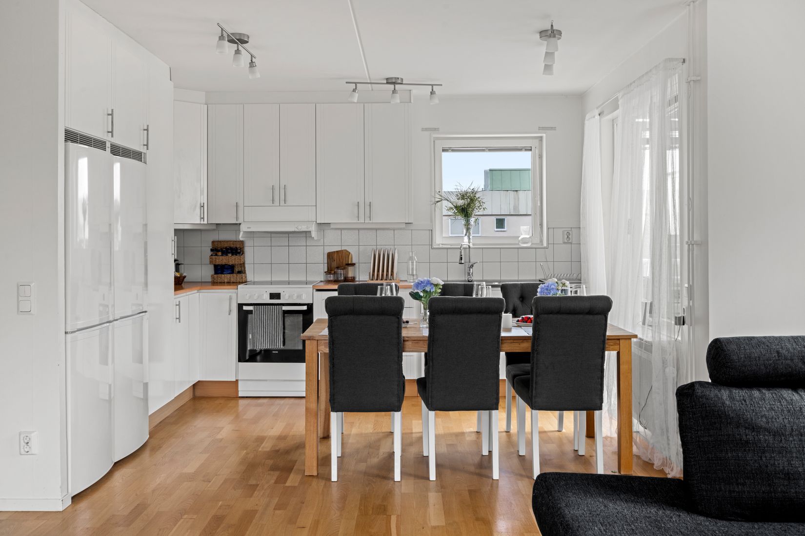 Bostadsrätt, Ekholmsvägen 253, Skärholmen, Stockholm