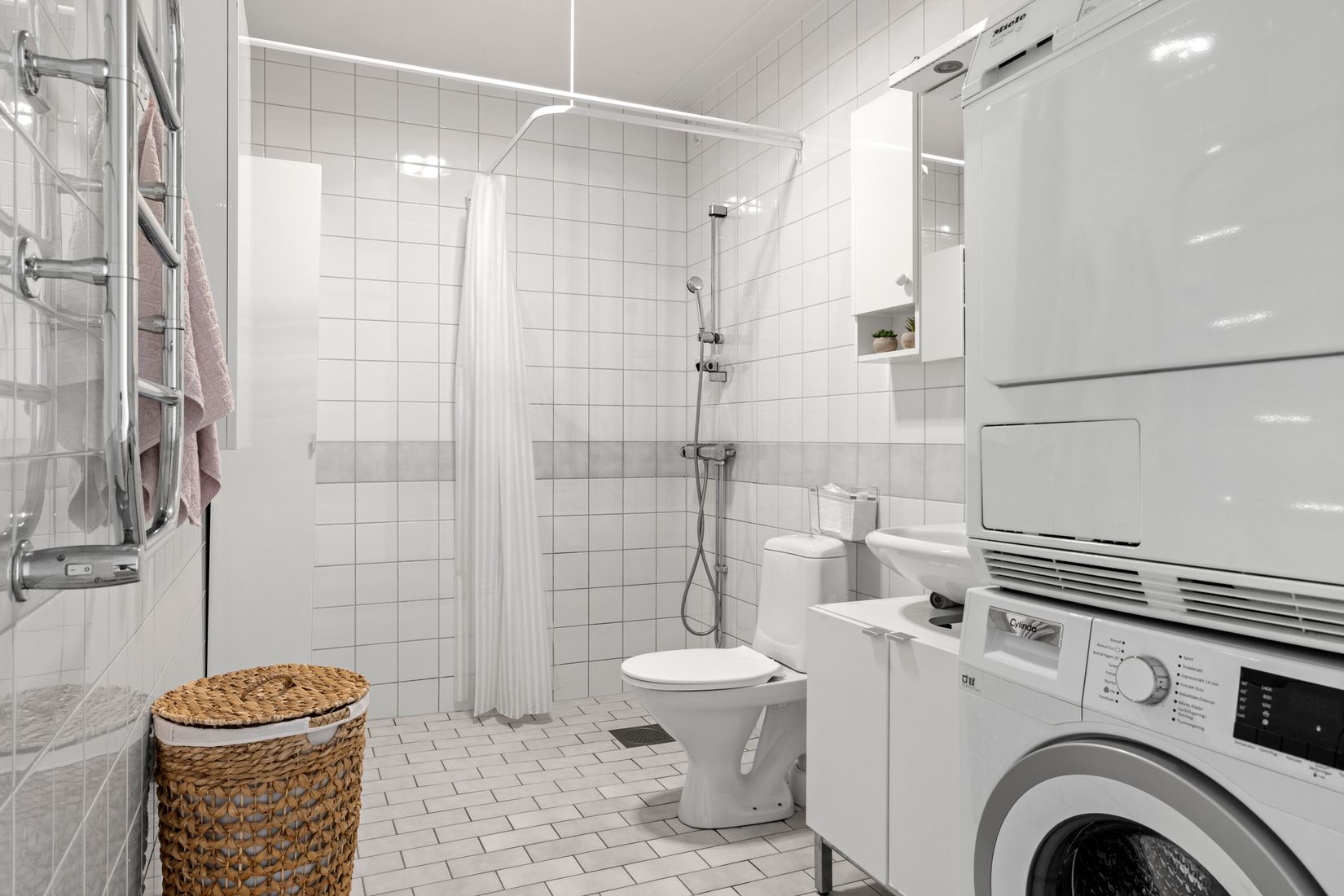 Bostadsrätt, Ekholmsvägen 253, Skärholmen, Stockholm