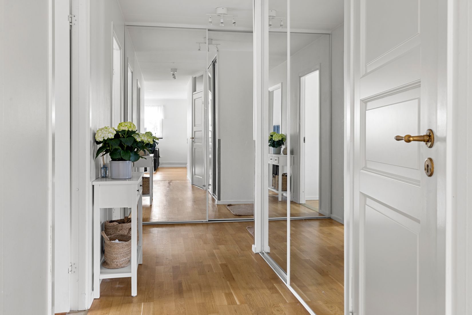 Bostadsrätt, Ekholmsvägen 253, Skärholmen, Stockholm