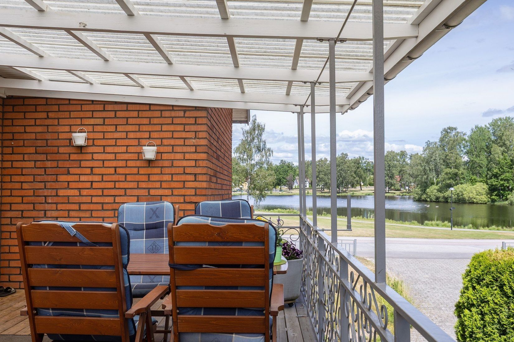 Villa, Bäckgatan 14, Centralt, Emmaboda