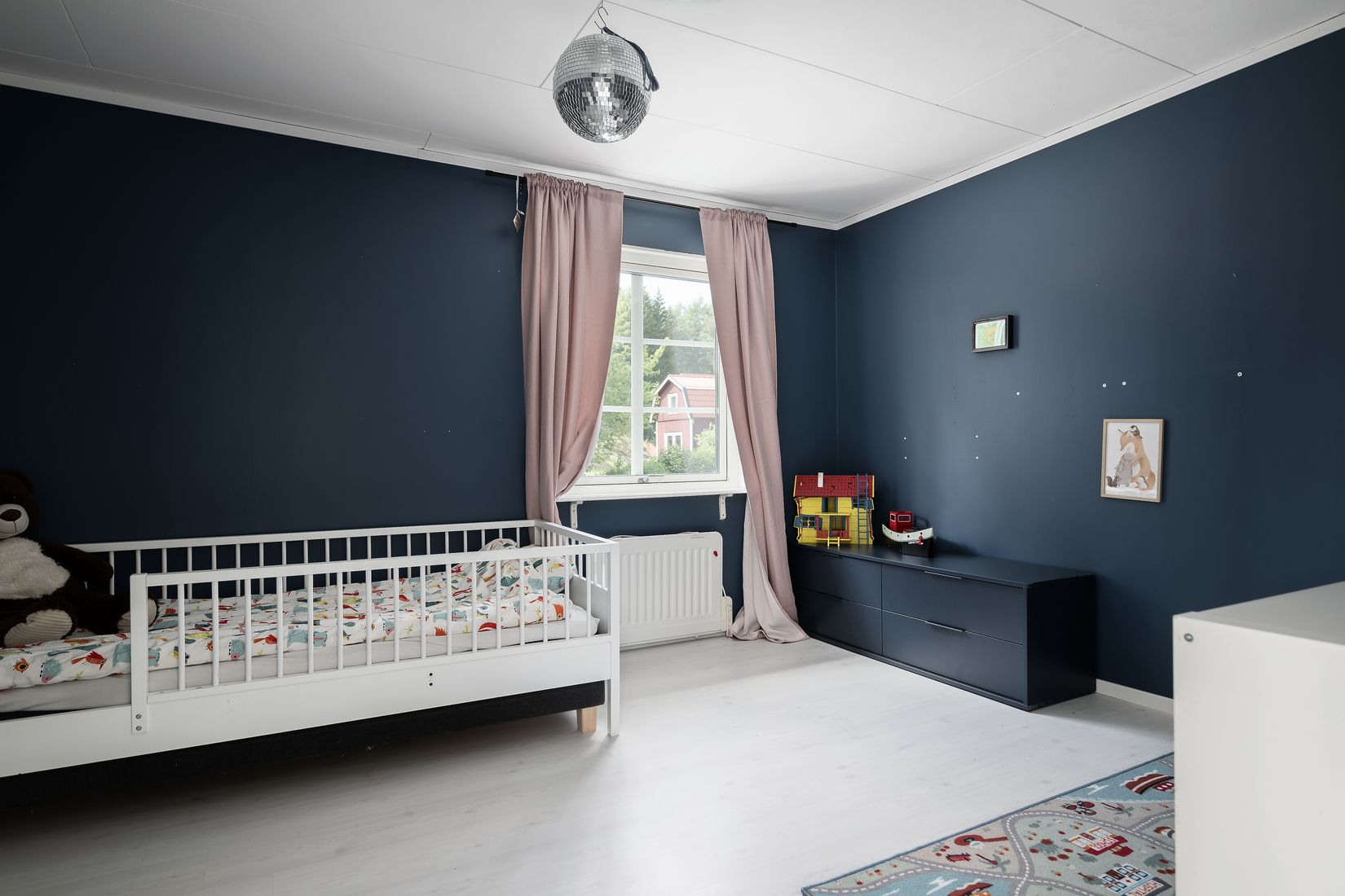 Radhus, Otterstavägen 19, Sorunda, Nynäshamn