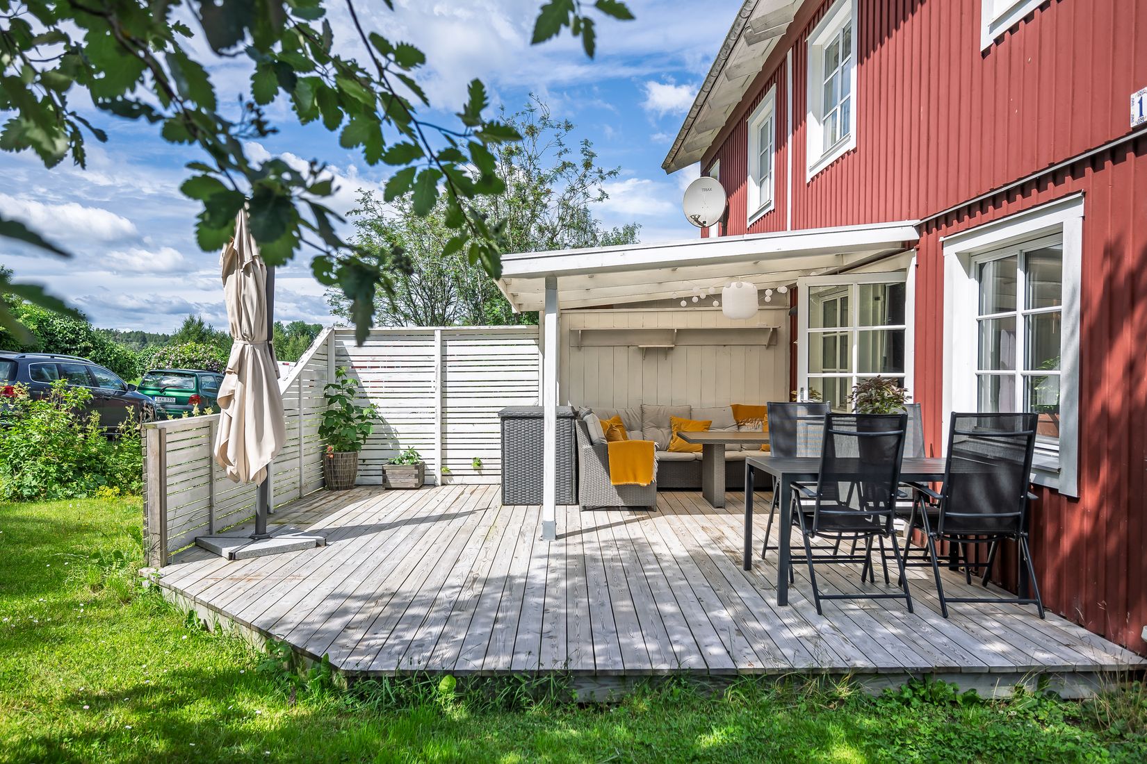 Radhus, Otterstavägen 19, Sorunda, Nynäshamn