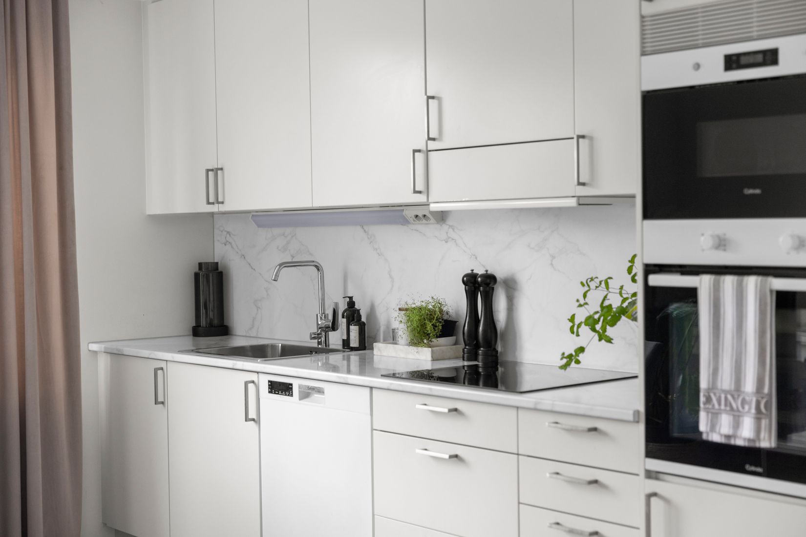 Radhus, Tant Gredelins väg 45B, Uttran, Botkyrka