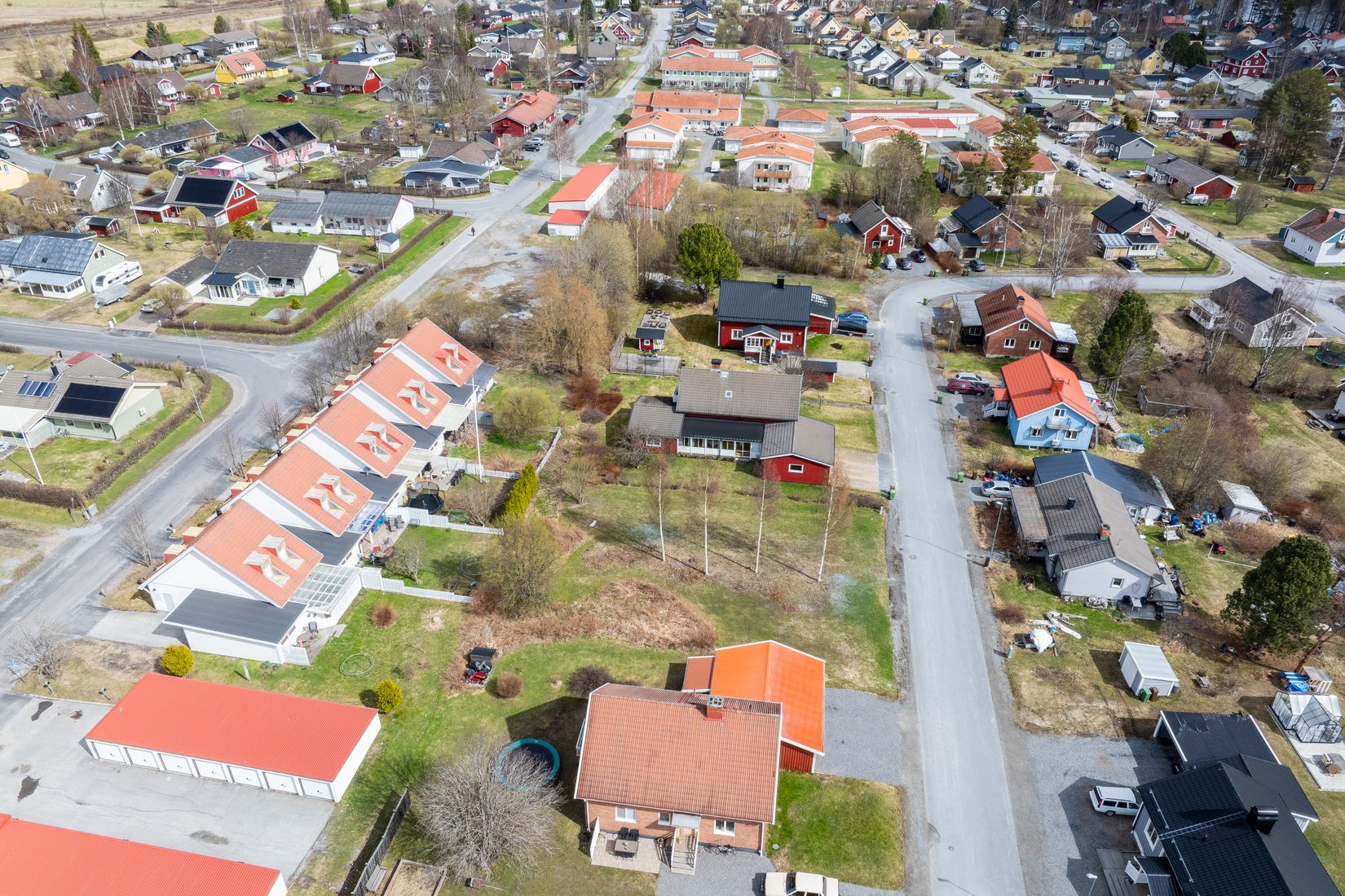 Tomt, Regnbågsgatan 13, Vännäs