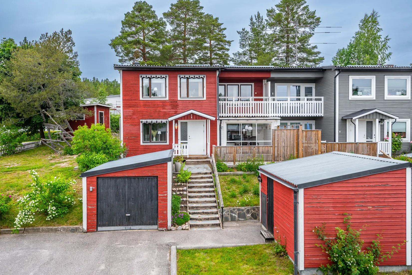 Villa, Logevägen 1, Klockarberget, Sundsvall