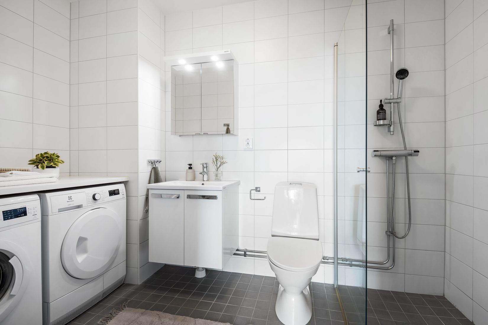 Bostadsrätt, Jämtlandsgatan 107, Vån 10 (11102/1902), Vällingby Parkstad / Råcksta, Stockholm