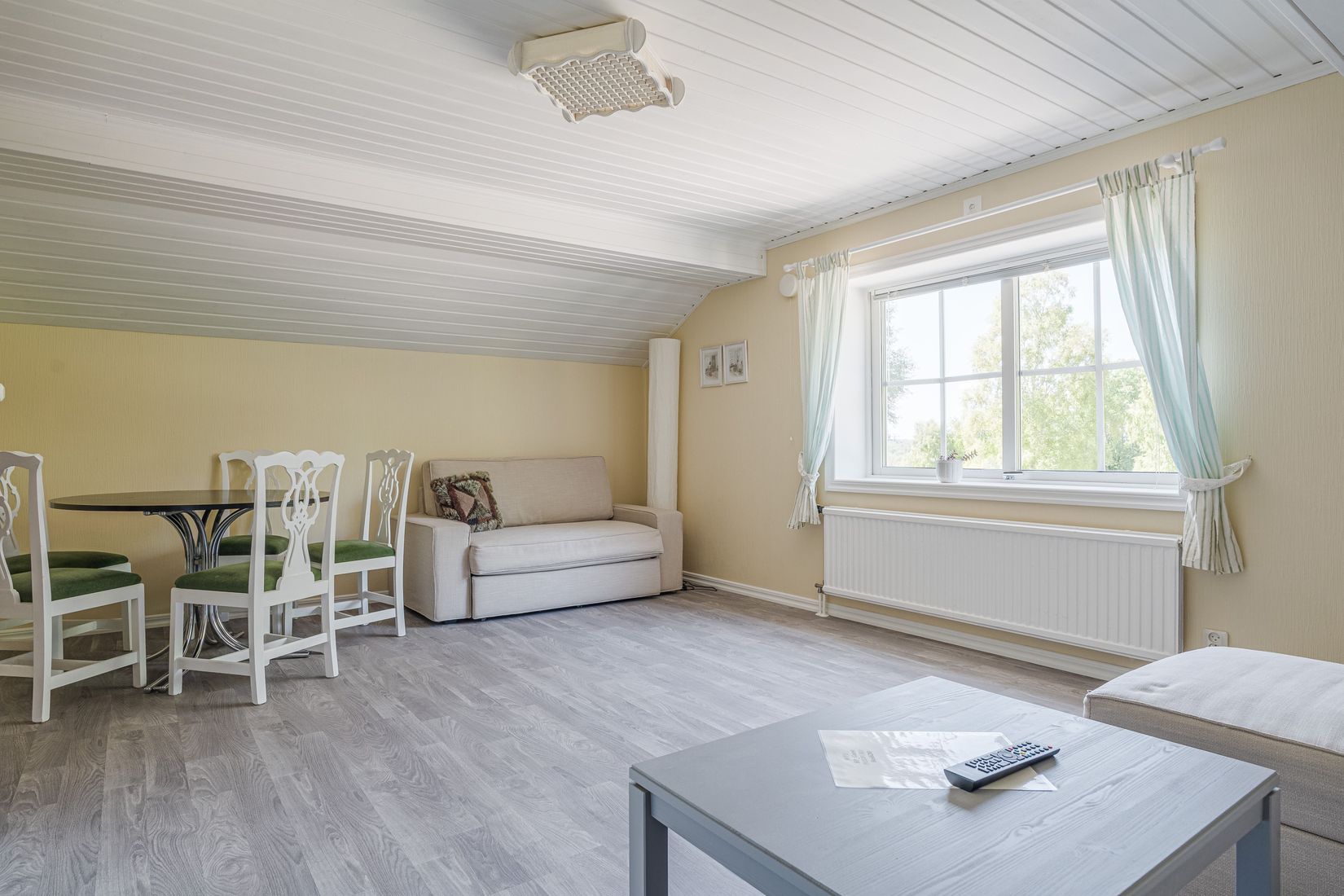 Villa, Svanhultsvägen 28, Karlsborg