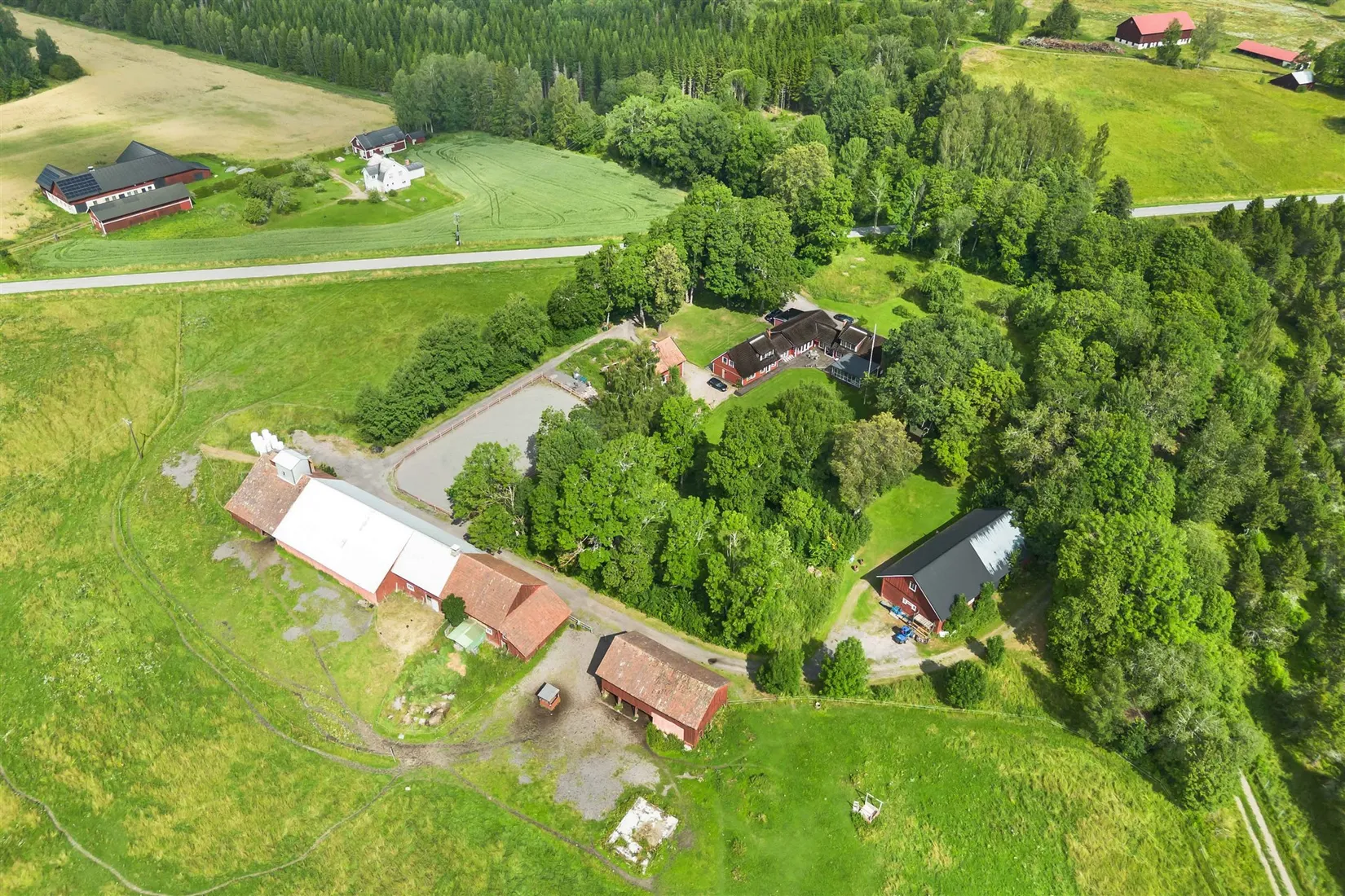 Gård/Skog, Närlinge 20, Björklinge, Uppsala