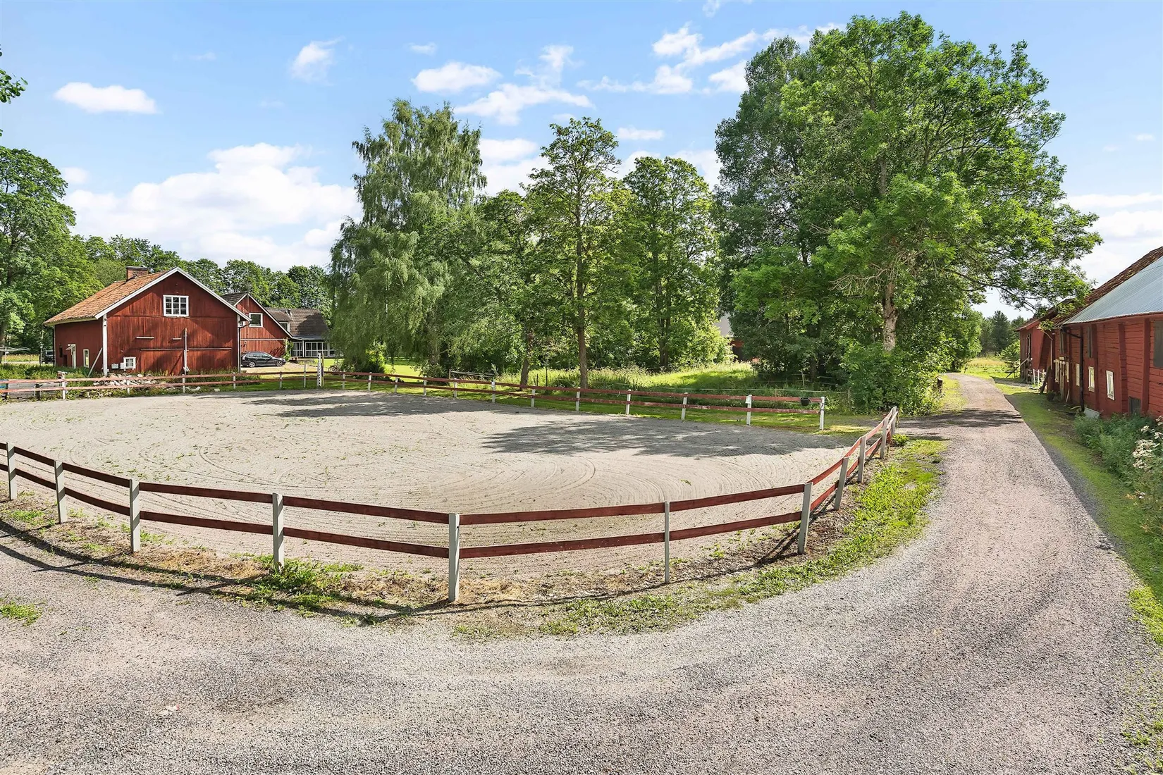 Gård/Skog, Närlinge 20, Björklinge, Uppsala