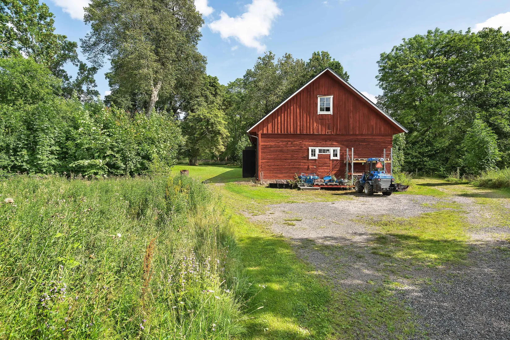 Gård/Skog, Närlinge 20, Björklinge, Uppsala