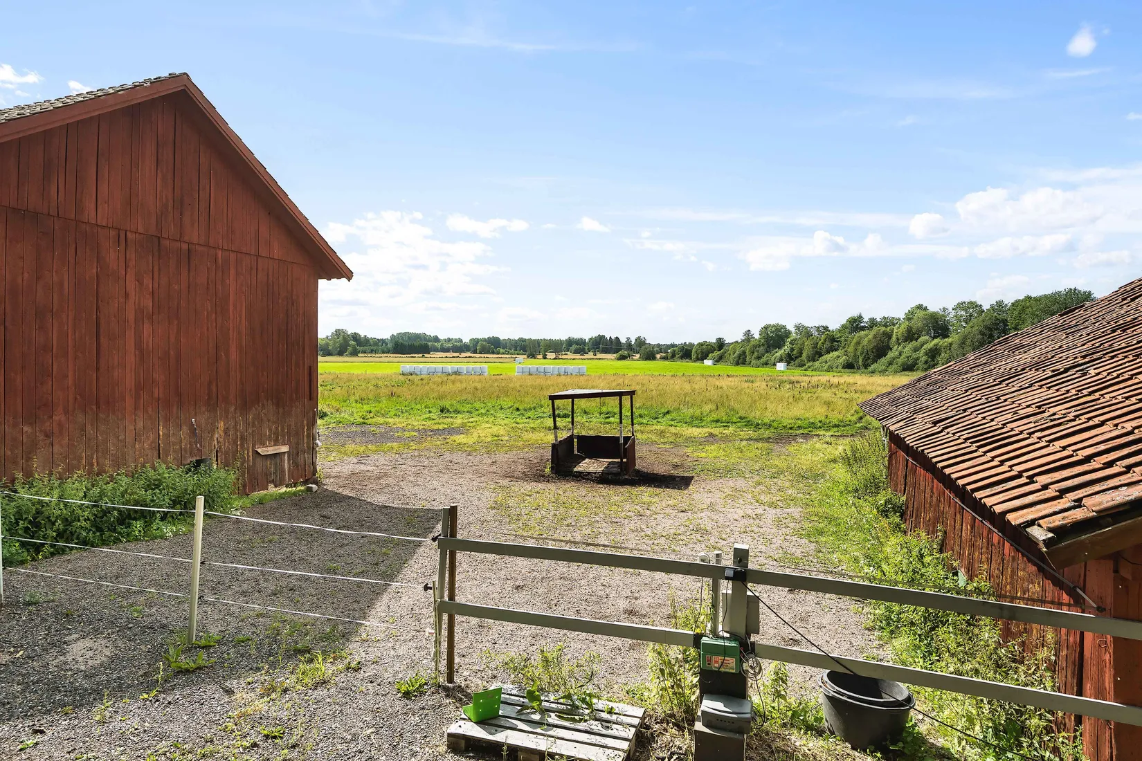 Gård/Skog, Närlinge 20, Björklinge, Uppsala