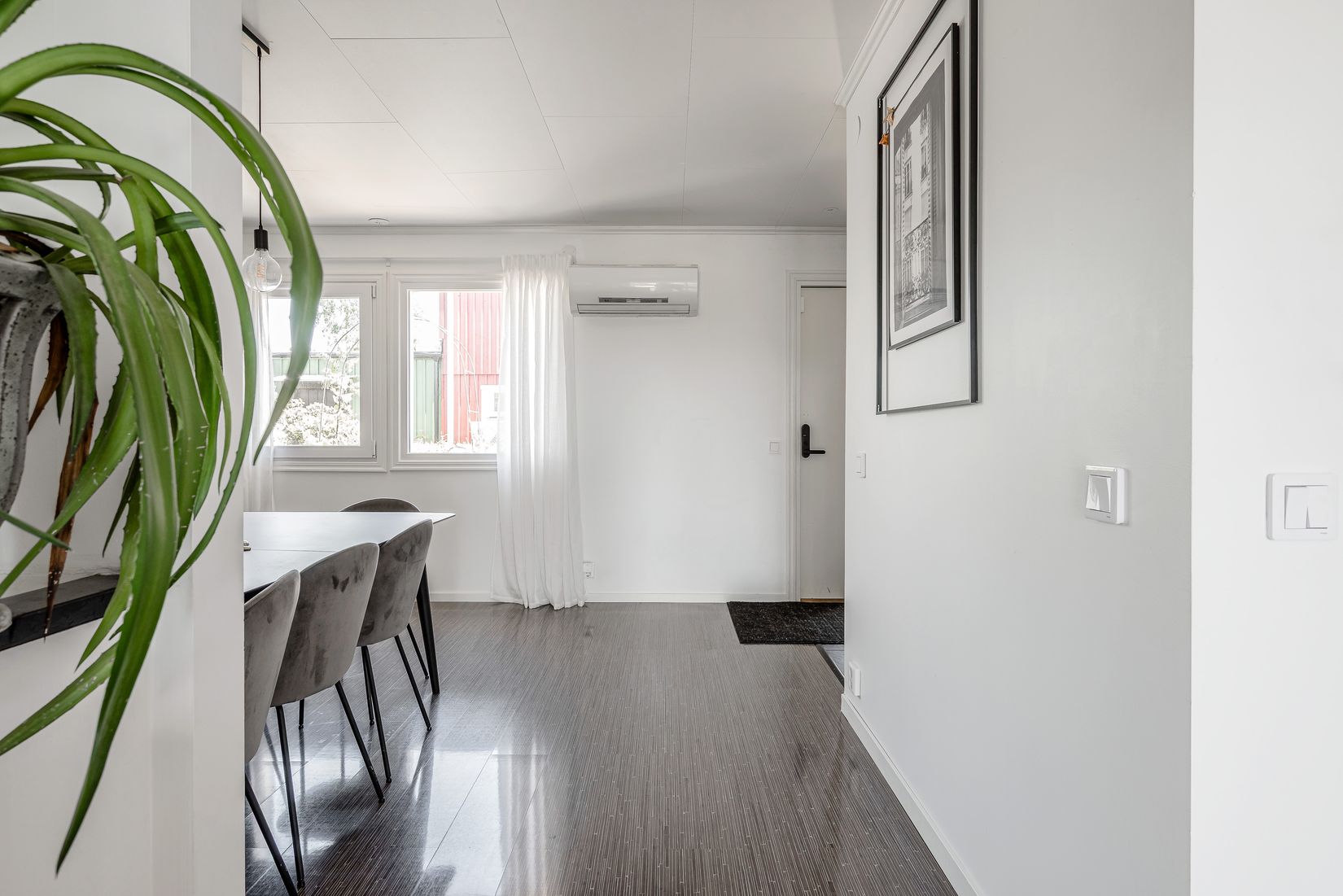 Villa, Radhus, Oriongatan 107, Östra Steninge, Sigtuna