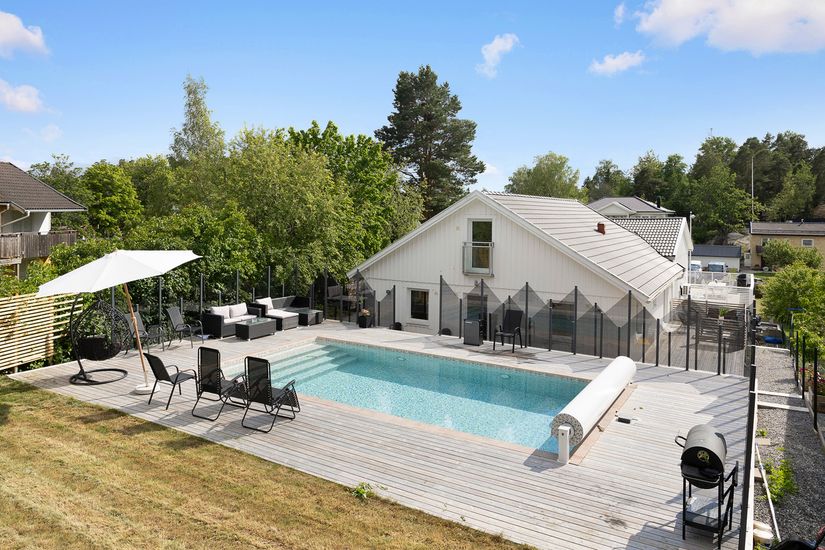 Villa, Järpvägen 6, Järfälla