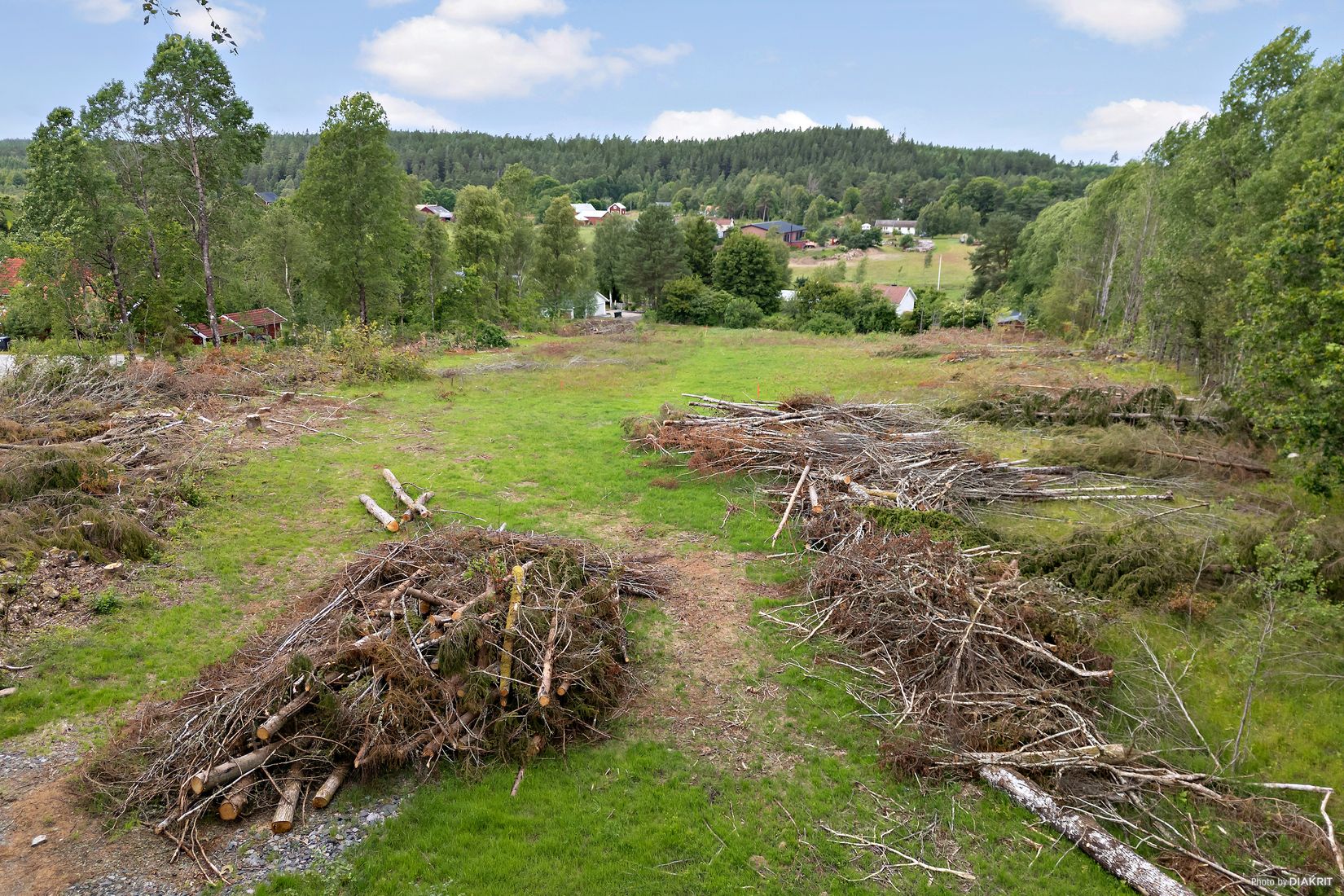 Tomt, Tre byggklara tomter i natursköna Maryd, Alingsås