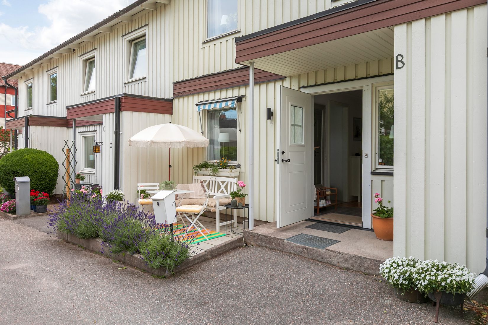 Villa, Radhus, Trädgårdsgatan 24B, Öster, Katrineholm