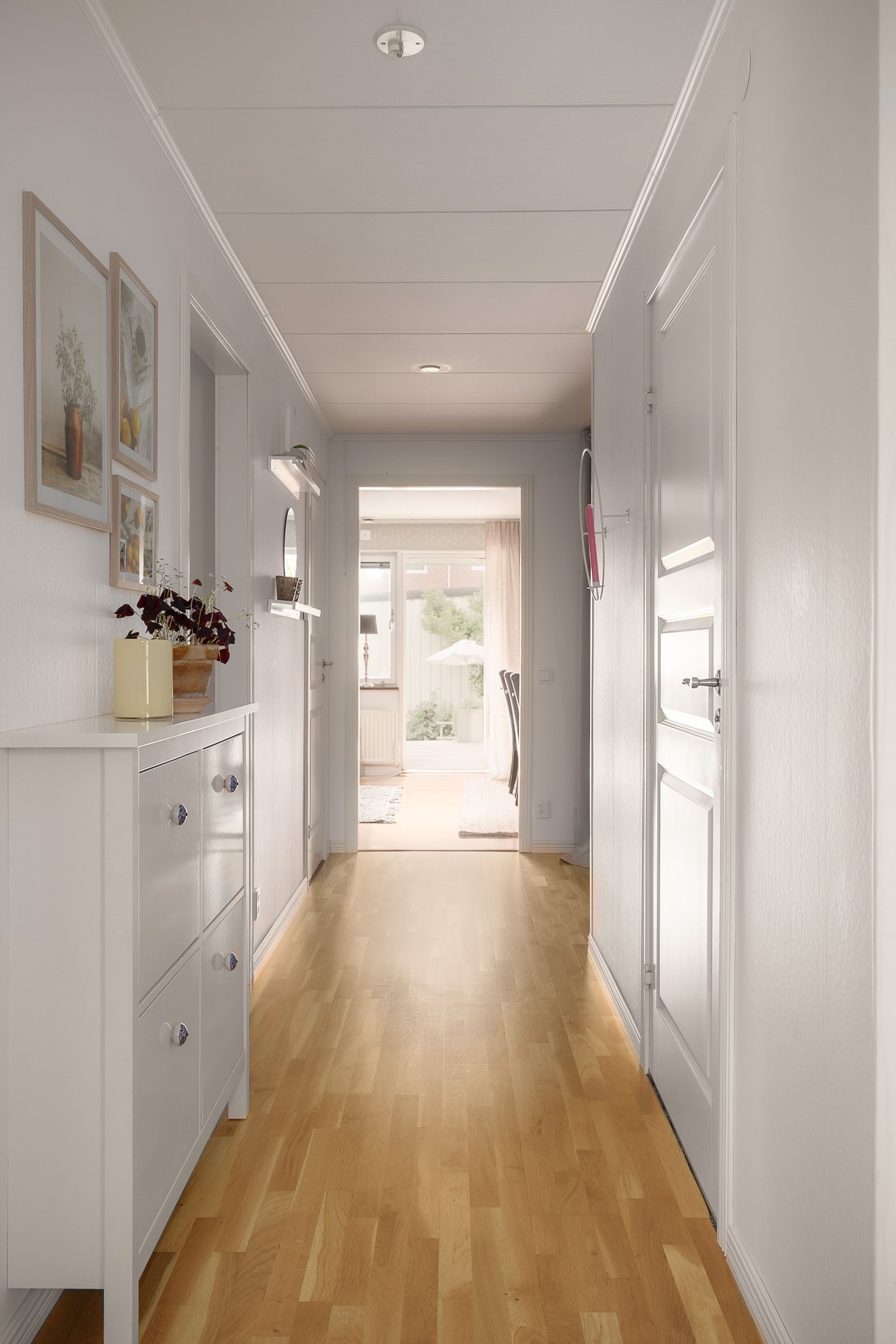 Villa, Radhus, Trädgårdsgatan 24B, Öster, Katrineholm