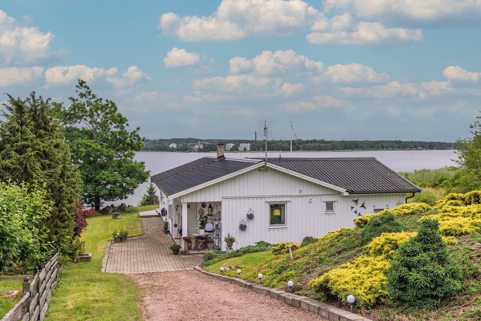 Villa, Hjälmarsnäsvägen 25, Hjälmarsnäs, Kristinehamn
