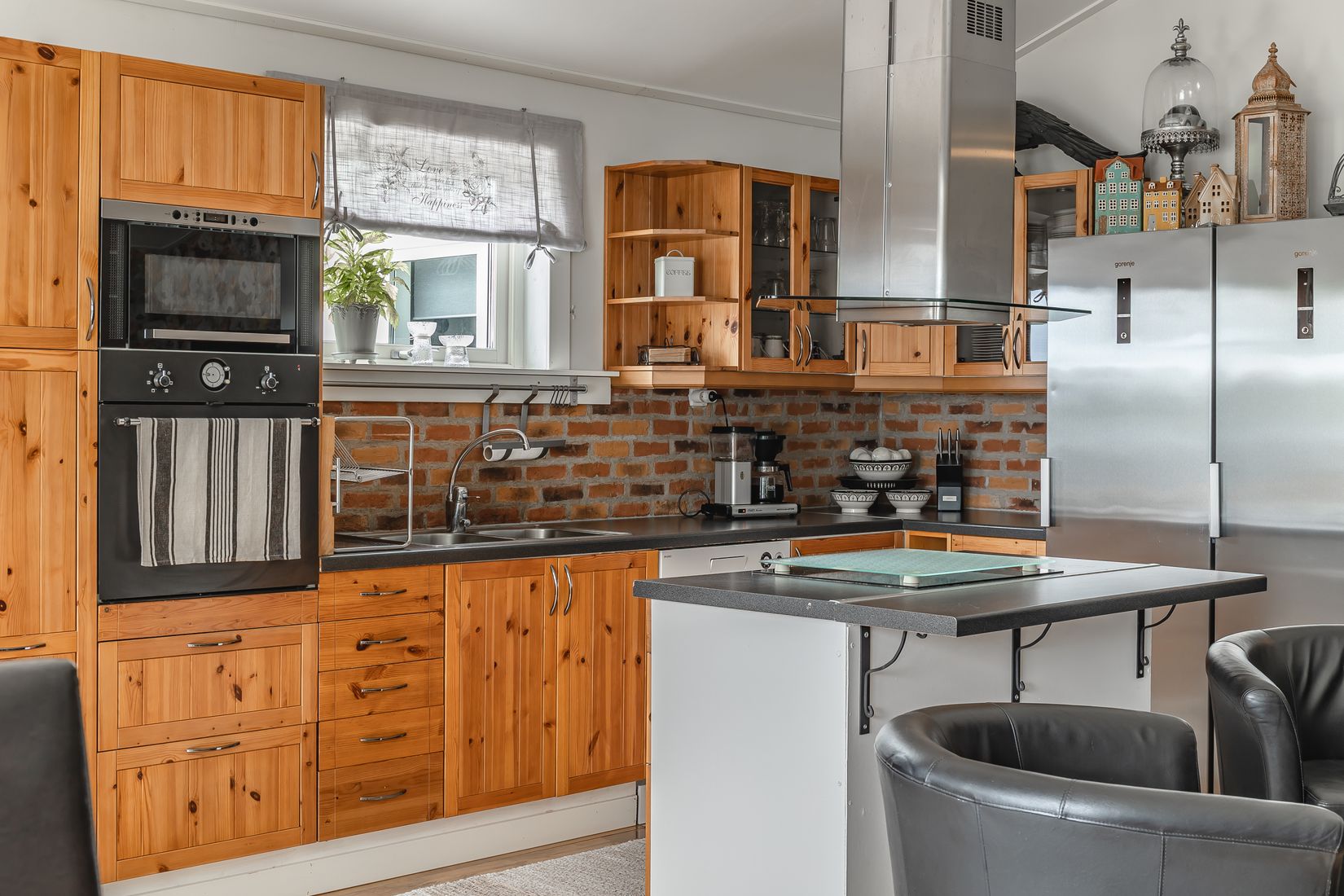 Villa, Hjälmarsnäsvägen 25, Hjälmarsnäs, Kristinehamn