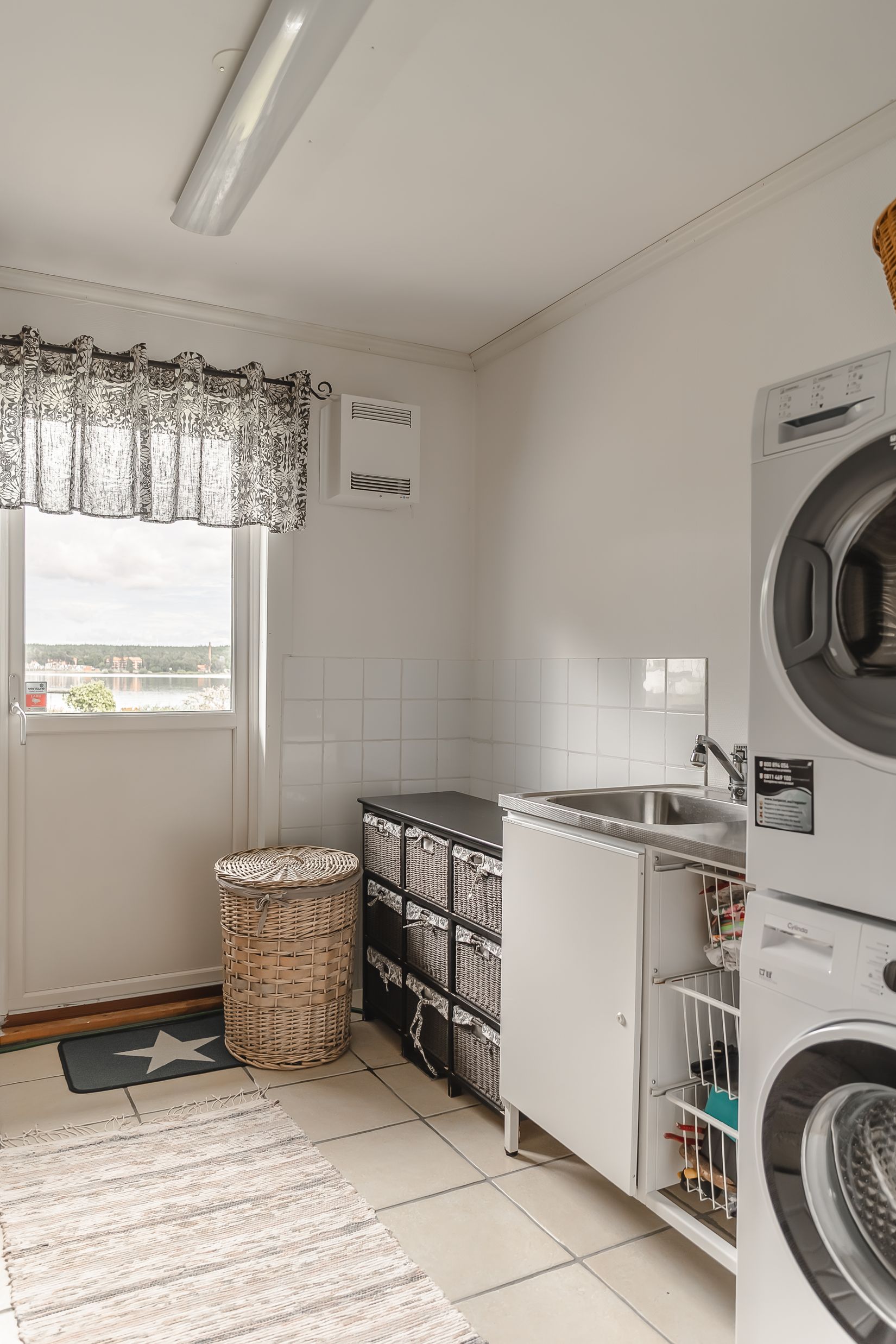 Villa, Hjälmarsnäsvägen 25, Hjälmarsnäs, Kristinehamn