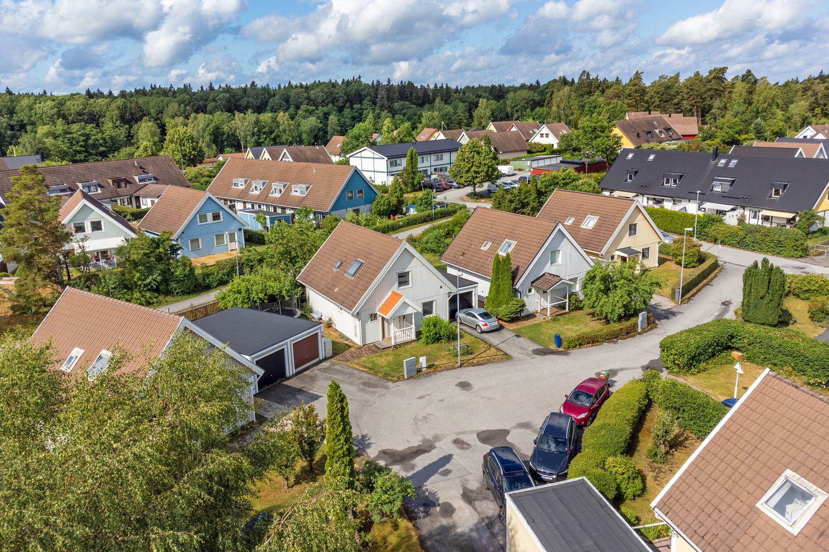 Villa, Radhus, Ananasvägen 58, Viksjö, Järfälla