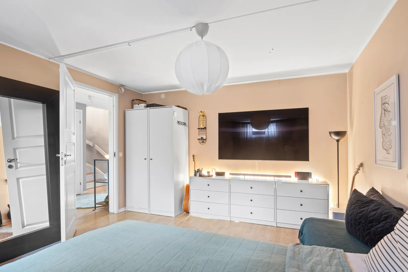 Villa, Radhus, Ananasvägen 58, Viksjö, Järfälla