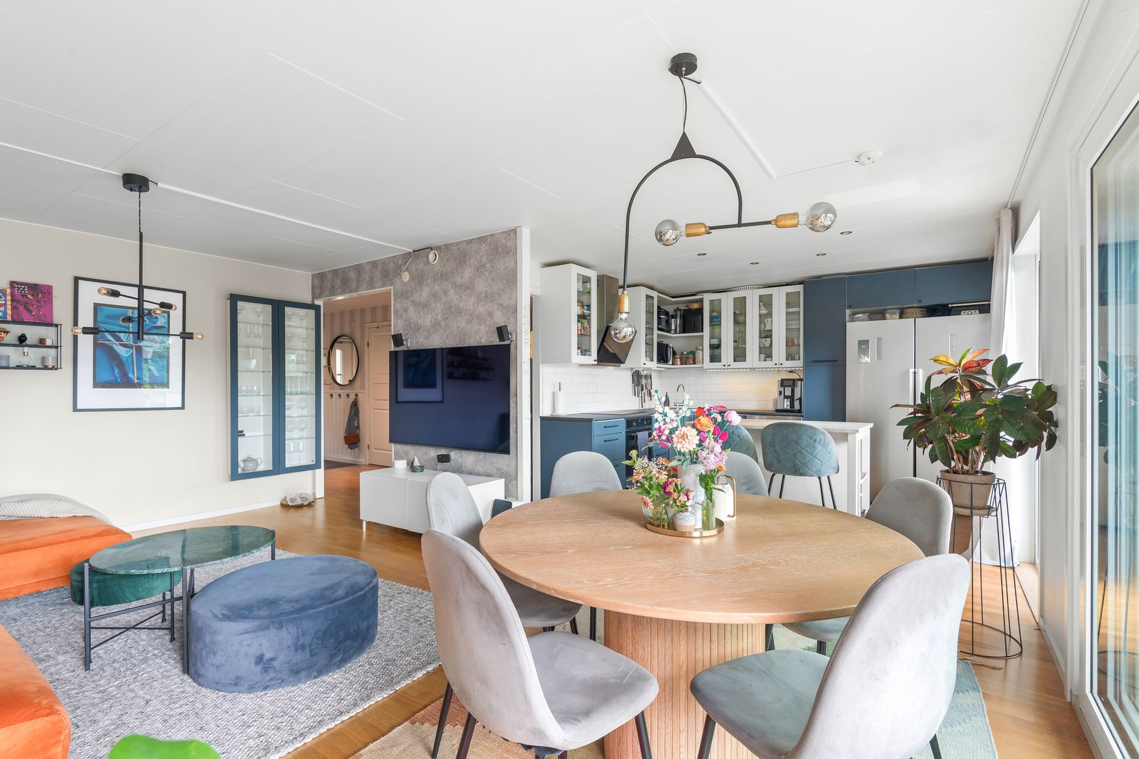 Villa, Radhus, Ananasvägen 58, Viksjö, Järfälla