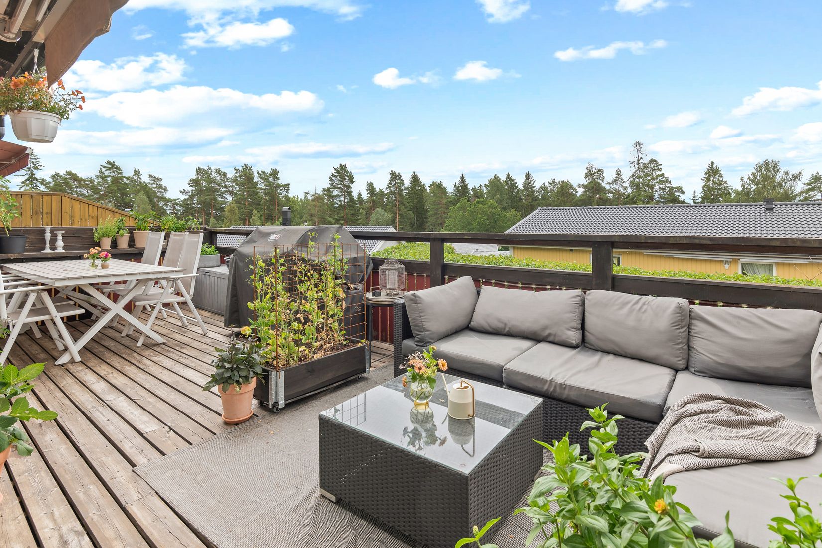 Villa, Radhus, Ananasvägen 58, Viksjö, Järfälla