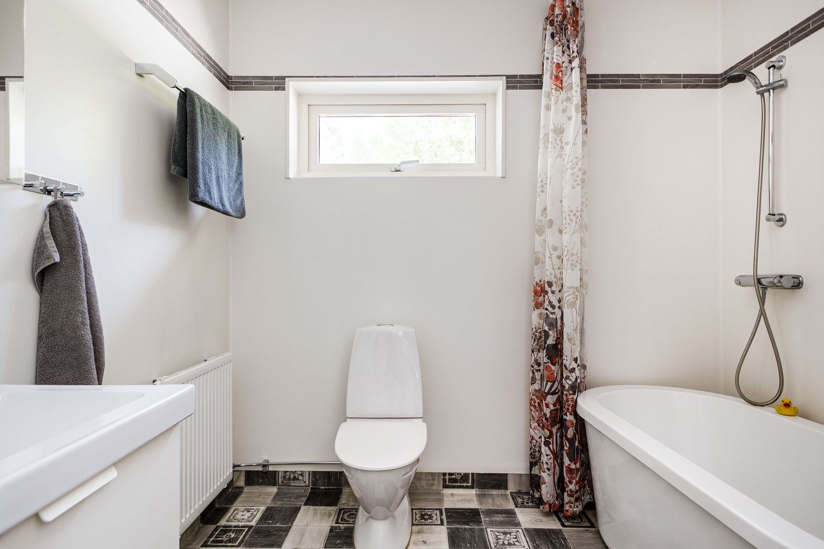 Villa, Grindstugans väg 18, Bålsta Krägga, Håbo