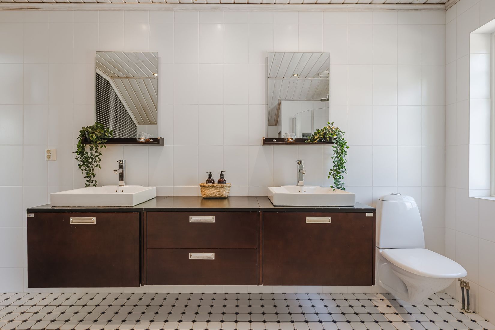 Villa, Verkstadsvägen 137, Motala Verkstadsområdet, Motala