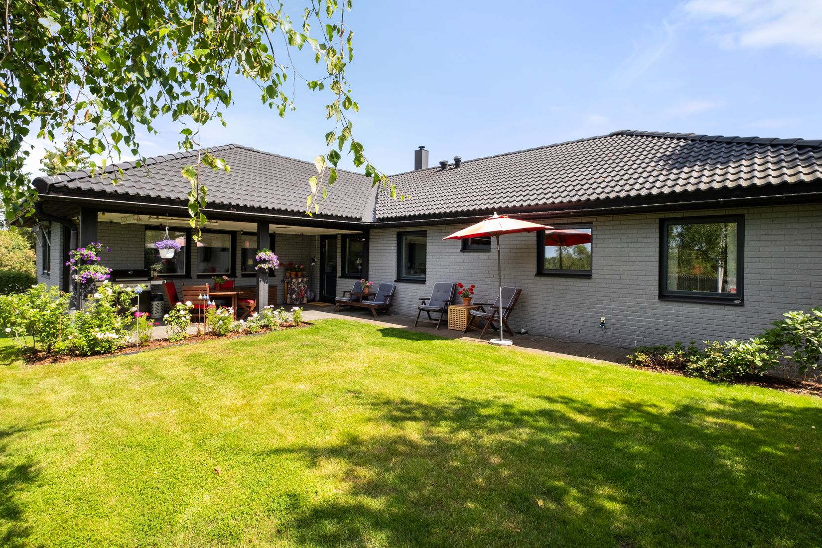 Villa, Junibacken 12, Trollbäcken, Tyresö