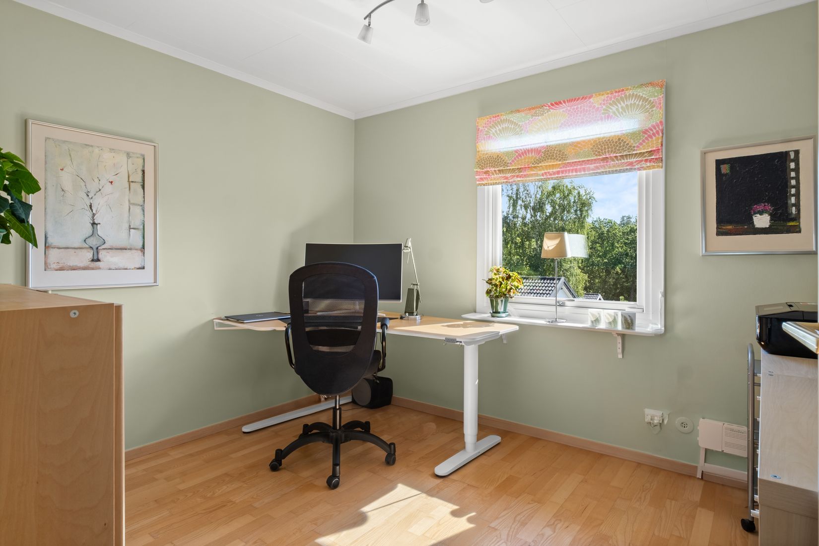 Villa, Junibacken 12, Trollbäcken, Tyresö