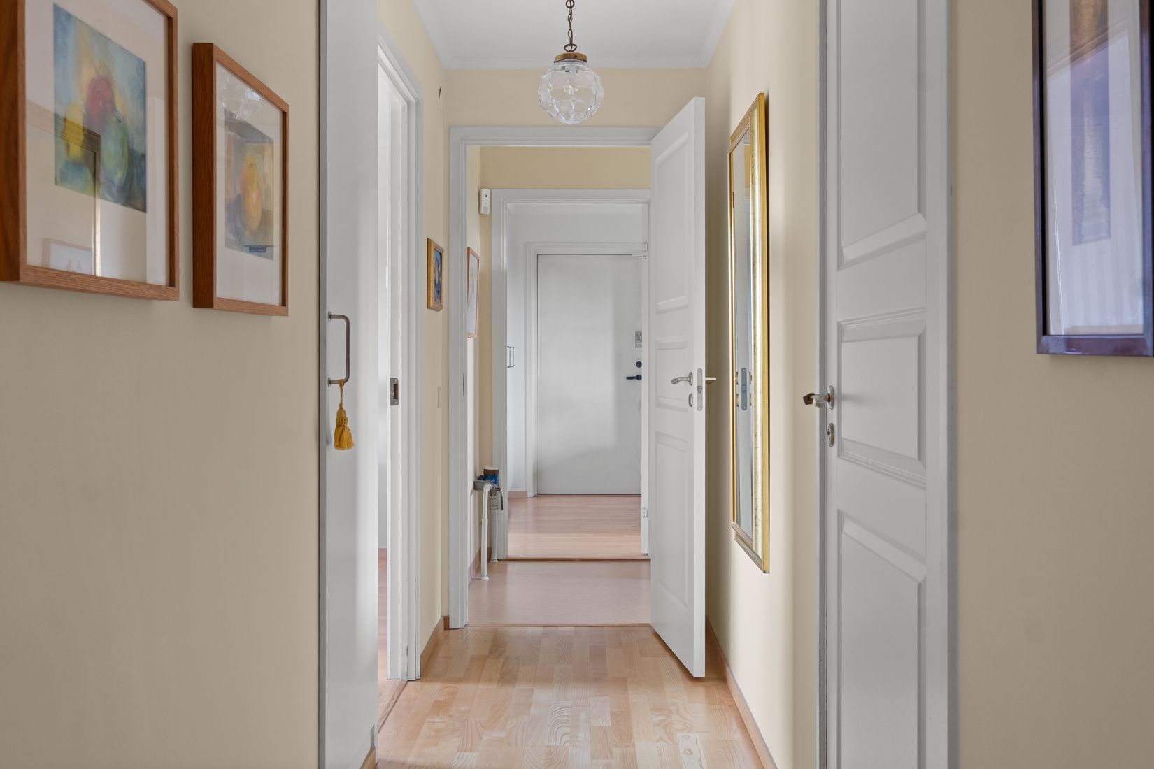 Villa, Junibacken 12, Trollbäcken, Tyresö