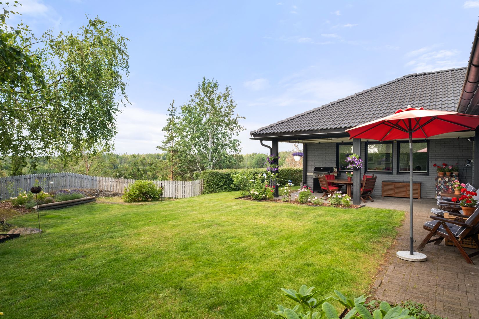 Villa, Junibacken 12, Trollbäcken, Tyresö